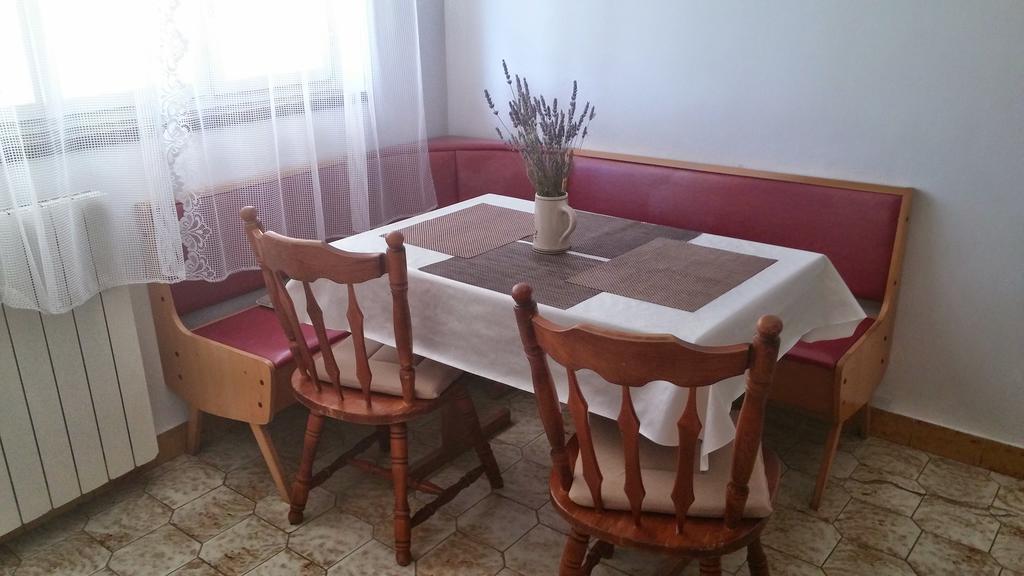 Bojana Rab * Supetarska Draga